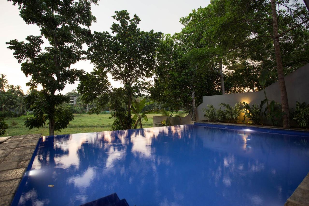 Barefoot Bungalow Hikka Хиккадува Экстерьер фото