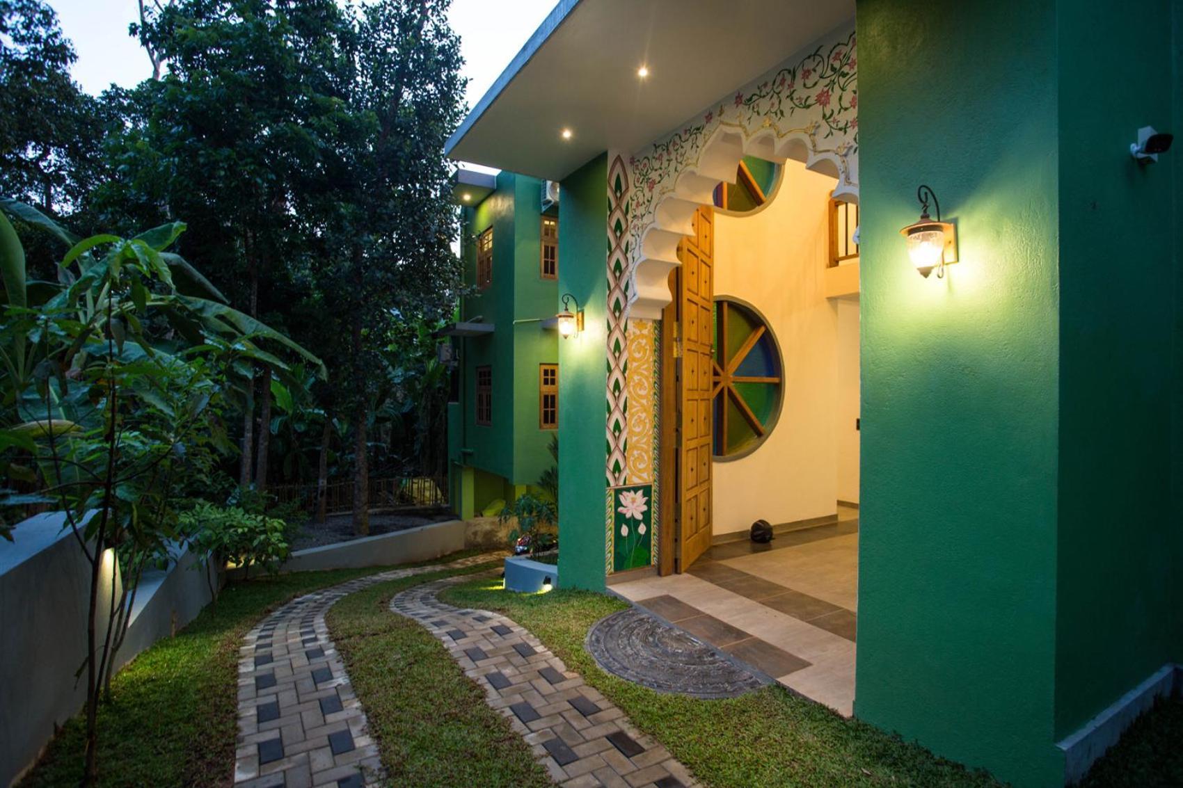 Barefoot Bungalow Hikka Хиккадува Экстерьер фото