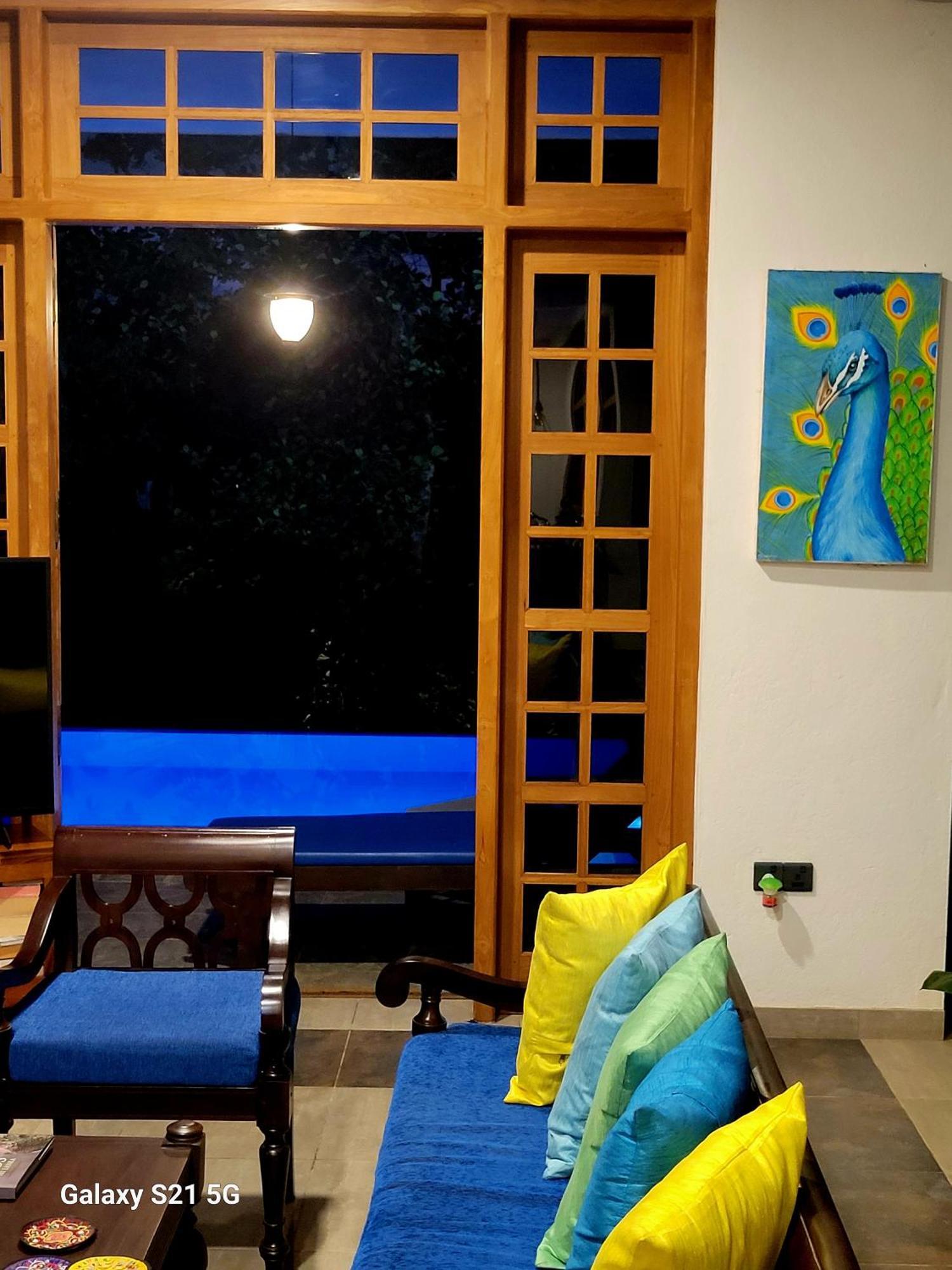Barefoot Bungalow Hikka Хиккадува Экстерьер фото