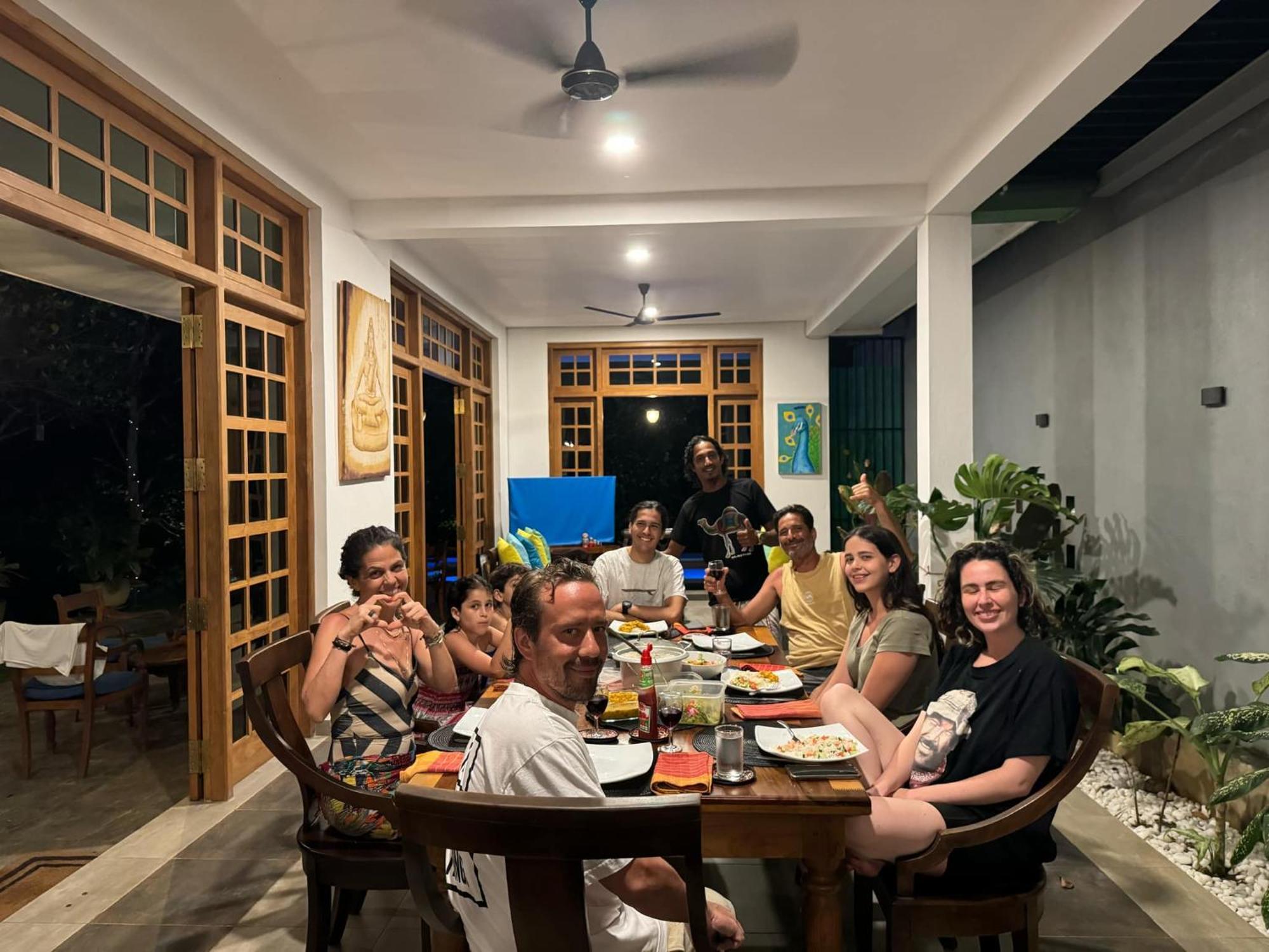 Barefoot Bungalow Hikka Хиккадува Экстерьер фото